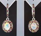 Праздничные серебряные серьги с ограненными эфиопскими опалами и разноцветными сапфирами Серебро 925