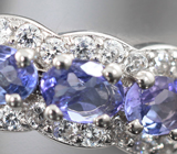 Великолепное серебряное кольцо с танзанитами Серебро 925