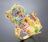 Крупное золотое кольцо с яркими многоцветными кристаллами висмута 57,85 карата, родолитами гранатами и диопсидами Золото