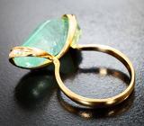 Золотое кольцо с уральскими изумрудами 12,55 карата и лейкосапфирами