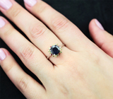 Серебряное кольцо с насыщенно-синим и разноцветными сапфирами