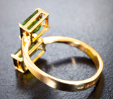 Золотое кольцо с полихромными турмалинами 2,38 карата Золото