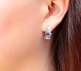 Стильные серебряные серьги с голубыми топазами Серебро 925