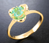 Золотое кольцо с редким ярко-неоновым уральским изумрудом 0,6 карата