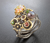Серебряное кольцо с кристаллическим эфиопским опалом, цветной жемчужиной, гранатами и диопсидами Серебро 925