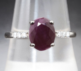 Чудесное серебряное кольцо с корундом Серебро 925