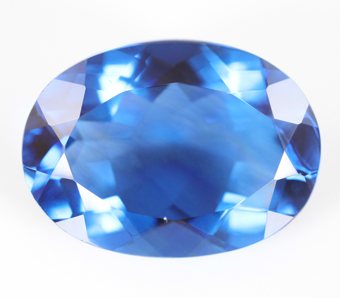 Крупный! Чистейший флюорит со сменой цвета 14,82 карата