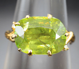 Золотое кольцо с ярким сочно-зеленым сфеном 4,64 карата и бриллиантами