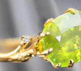 Золотое кольцо с ярким сочно-зеленым сфеном 4,64 карата и бриллиантами Золото