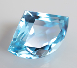 Чистейший голубой топаз авторской огранки 3,99 карата 