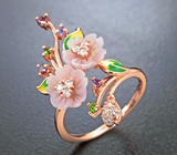 Изысканное серебряное кольцо с резным перламутром, самоцветами и цветной эмалью