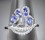 Прелестное серебряное кольцо с танзанитами Серебро 925