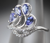 Прелестное серебряное кольцо с танзанитами Серебро 925