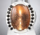 Кольцо с солнечным камнем с эффектом кошачьего глаза 14,96 карата и черными шпинелями 