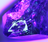 Редкий! Кристалл кварца с включениями углеводородов 18,3 карата 