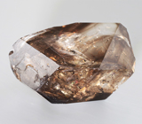 Редкий! Кристалл кварца с включениями углеводородов и манганокальцита 27,3 карата 