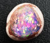 Кольцо с кабошоном опала 9,92 карата и цаворитами