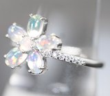 Чудесное серебряное кольцо с кристаллическими эфиопскими опалами
