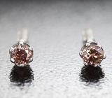 Золотые пусеты с яркими кофейно-розовыми бриллиантами 0,08 карата Золото