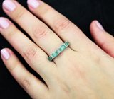 Превосходное серебряное кольцо с изумрудами