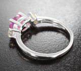 Серебряное кольцо с сапфиром и кристаллическими эфиопскими опалами