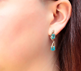 Крупные золотые серьги с яркими и насыщенными «неоновыми» апатитами 9,02 карата Золото