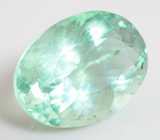 Крупный голубовато-зеленый «неоновый» флюорит 19,22 карата 