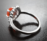 Серебряное кольцо с ограненным мексиканским опалом и сапфирами Серебро 925