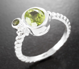 Серебряное кольцо с хризолитами 1,43 карата Серебро 925