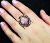 Серебряное кольцо с корундом, аметистами и перидотами Серебро 925