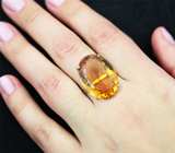 Золотое кольцо с чистейшим крупным насыщенно-янтарным цитрином 25,77 карата Золото
