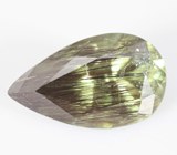 Перидот с включениями рутила 4,39 карата 