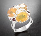 Серебряное кольцо с крупными желтыми сапфирами, альмандинами гранатами и турмалинами