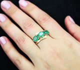Золотое кольцо с яркими насыщенными уральскими изумрудами 1,8 карата и бриллиантами Золото