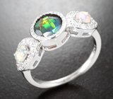 Эффектное серебряное кольцо с черным и белыми эфиопскими опалами