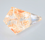 Редкий бесцветный топаз с включениями рутила авторской огранки 13,57 карата 