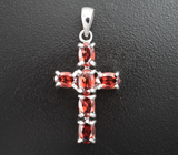 Серебряный кулон-крест с альмандинами гранатами Серебро 925