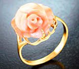 Золотое кольцо с крупным полихромным резным solid кораллом 6,77 карата