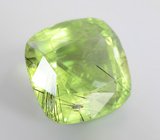 Крупный перидот с рутилом 8,94 карата 
