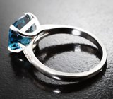 Кольцо с чистейшим синим London топазом 4,1 карата и бриллиантами Золото