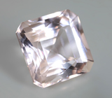 Чистейший крупный морганит 15,14 карата 