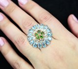 Роскошное серебряное кольцо с золотистым сапфиром, диопсидами, аквамаринами и голубыми топазами
