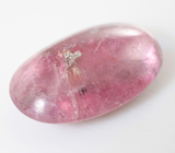 Крупный красный турмалин 7,71 карата 