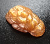 Резной солнечный камень 9,95 карата