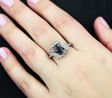 Оригинальное серебряное кольцо с насыщенно-синим сапфиром