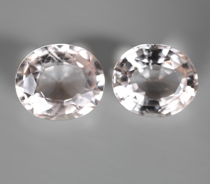 Пара морганитов 4,26 карата