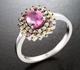 Серебряное кольцо с ярким рубином и разноцветными сапфирами бриллиантовой огранки