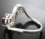 Кольцо cо шпинелью 2,65 карата и лавандовым сапфиром 0,65 карата со сменой цвета