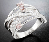 Комплект с розовыми бриллиантами 0,7 карата и лейкосапфирами Золото