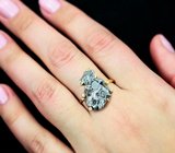 Золотое кольцо с осколком Сихотэ-Алинского метеорита 21,11 карата и бриллиантами Золото